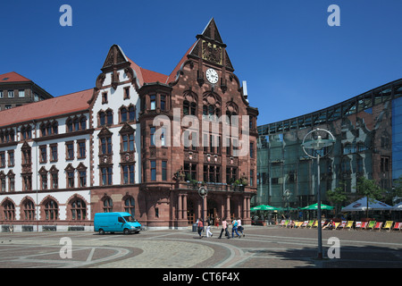 Friedensplatz a Dortmund, Ruhrgebiet, Renania settentrionale-Vestfalia, Altes Stadthaus und Berswordt-Halle Foto Stock