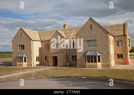Un nuovo grande tradizionale Cotswold stone house in aperta campagna vicino Ilmington Warkwickshire REGNO UNITO Foto Stock
