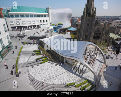 Spiceal Street, Bullring, Birmingham, Regno Unito. Architetto: Chapman Taylor, 2011. Lo sviluppo completo, compresi Selfr Foto Stock