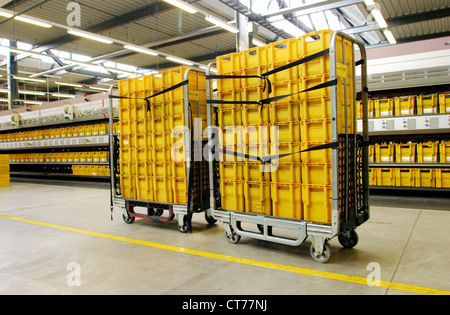 Frachtpostzentrum di Deutsche Post AG di Berlino Foto Stock