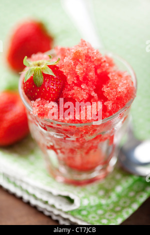 Granita di fragole ghiaccio Foto Stock