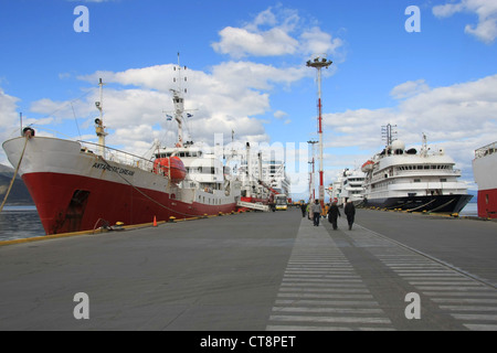 La nave pier a Ushuaia, Tierra del Fuego, Argentina Foto Stock