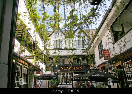 Il New Inn Gloucester Gloucestershire England Regno Unito Foto Stock