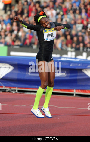 Chaunte Lowe (USA) festeggia dopo aver vinto il womens Salto in alto al AVIVA 2012 Londra Grand Prix al Crystal Palace di Londra, Foto Stock