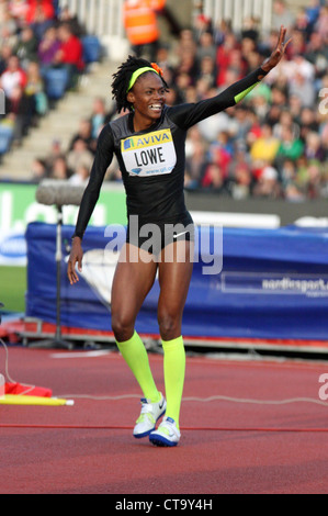 Chaunte Lowe (USA) festeggia dopo aver vinto il womens Salto in alto al AVIVA 2012 Londra Grand Prix al Crystal Palace di Londra, Foto Stock