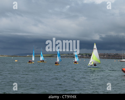 Scuole nazionali Associazione Vela regata di Weymouth e Portland National Sailing AcademyJuly 2012 Foto Stock