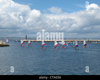 Scuole nazionali Associazione Vela regata di Weymouth e Portland National Sailing Academy, Luglio 2012 Foto Stock