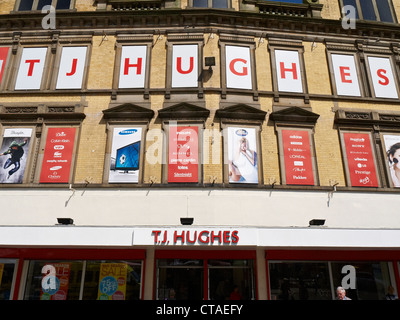 T.J.Hughes store retail in Liverpool Regno Unito Foto Stock