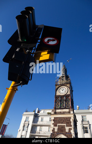 Post-quake Christchurch, Nuova Zelanda - danneggiata la torre dell Orologio fermo al momento del sisma 3 Foto Stock