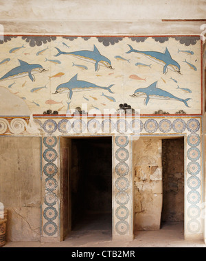Dolphin affreschi del Queen's Megaron, Palazzo di Cnosso, Cnosso, Creta, Grecia Foto Stock