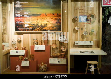 Un display al Heard Museum, specializzato in American Indian cultura & Arte, situato vicino al centro cittadino di Phoenix, Arizona, Stati Uniti d'America Foto Stock