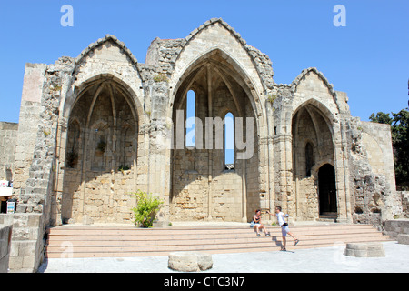 I resti di 'Panagia tou Bourgou" ("Madonna dei burgh') chiesa nella città medievale di Rodi, Grecia Foto Stock