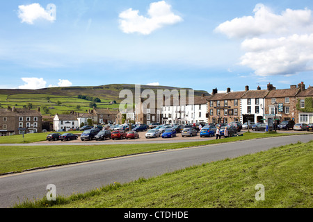 Il villaggio di Reeth situato in Swaledale, Yorkshire Dales REGNO UNITO Foto Stock