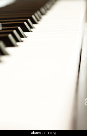 Close up dei tasti di un pianoforte Foto Stock