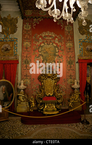 Sala del Trono, Palazzo Borromeo, Isola Bella, Lago Maggiore, Piemonte, Nord Italia, Europa Foto Stock