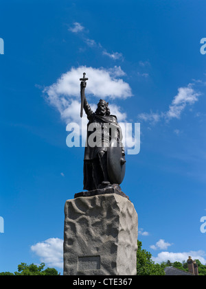 dh King Alfreds statua WINCHESTER HAMPSHIRE grande re Alfred la statua greats storico inghilterra monumenti Wessex uk Foto Stock