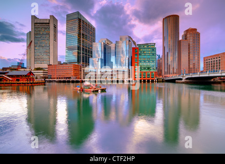 Lo skyline del centro cittadino di Boston, Massachusetts, STATI UNITI D'AMERICA Foto Stock