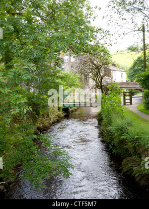 Fiume Tame, "Delph Village, Saddleworth,Greater Manchester, UK. Foto Stock