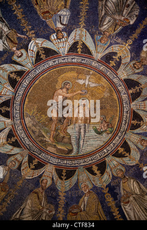 Battistero Neoniano (Battistero Neoniano), Ravenna, Italia Foto Stock