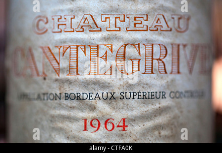 Chateau Cantegrive il vino rosso di Bordeaux etichetta Foto Stock