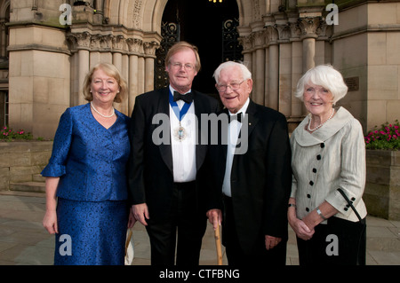 Sindaco di Londra David Wootton e famiglia in Bradford Foto Stock