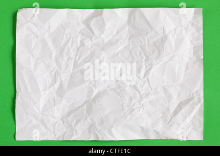 Aggraffare White Paper foglio texture sfondo verde Foto Stock