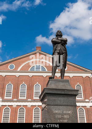 Samuel Adams, Faneuil Hall, Boston Foto Stock