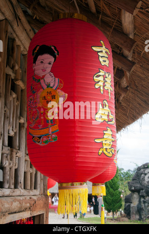 Lanterna, Mae Aw (divieto Rak Thai) village, Mae Hong Son Provincia, Thailandia Foto Stock