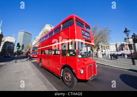Inghilterra, Londra, Double Decker Bus Routemaster Foto Stock