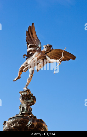 Inghilterra, Londra, Soho, Piccadilly Circus, Statua di Eros Foto Stock