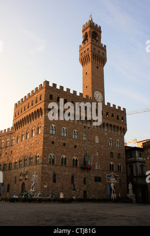 Palazzo Vecchio in Piazza Signoria a Firenze, Italia Foto Stock