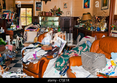 Disgustoso baraccopoli interno condizioni di vita - Francia. Foto Stock