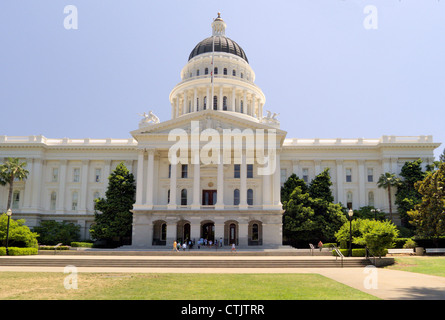 State Capitol Building Sacramento California USA (sì, è scritto con un 'o') Si tratta di una immagine ad alta risoluzione. Foto Stock