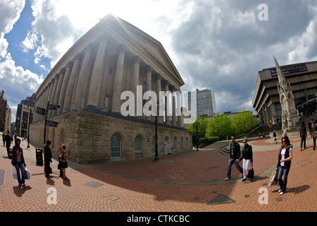 Town Hall e Chamberlain Square, Birmingham City Centre, West Midlands, Inghilterra, GB Gran Bretagna, UK, Regno Unito Foto Stock