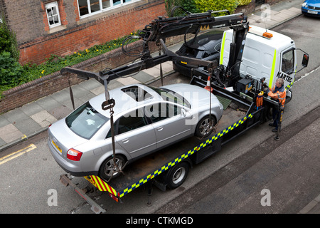 Rimozione auto UK Foto Stock