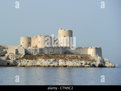 Vista del Chateau d' If, nei pressi di Marsiglia, Francia. Si tratta di un ex fortezza e prigione resa famosa da Il Conte di Monte-Cristo'. Foto Stock