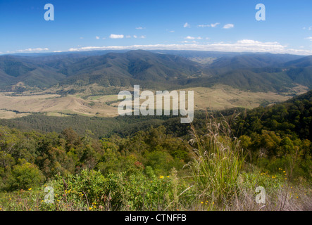 Barrington Tops National Park visto da Carsons Lookout su Thunderbolts modo vicino a Gloucester Nuovo Galles del Sud Australia Foto Stock