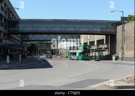 Il Nottingham City trasporto bus fermandosi nella vasta palude England Regno Unito Foto Stock