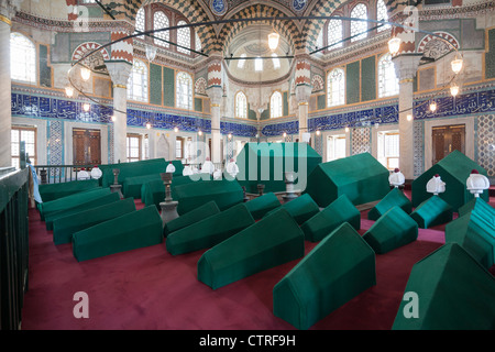 Royal cenotaphs nel mausoleo del sultano ottomano Selim II, Istanbul, Turchia Foto Stock