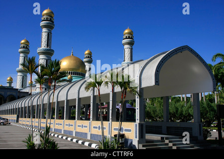 Jame'asr Hassanil Bolkiah moschea, Bandar Seri Begawan, Brunei, sud-est asiatico Foto Stock