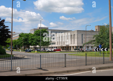 VCicic Hall e gli edifici comunali in Crawley. West Sussex. Inghilterra Foto Stock