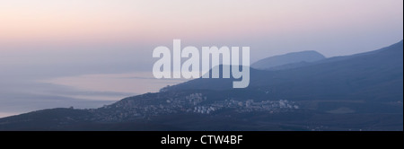 Alushta vista panoramica di sunrise, Crimea, Ucraina Foto Stock