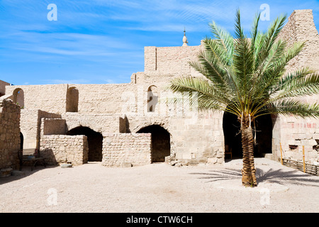 Cortile medievale di Mamluks fort in Aqaba Giordania Foto Stock