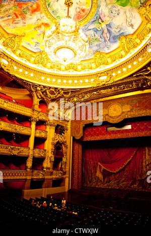 Il Palais Garnier (Opera di Parigi), a Parigi, Francia Foto Stock