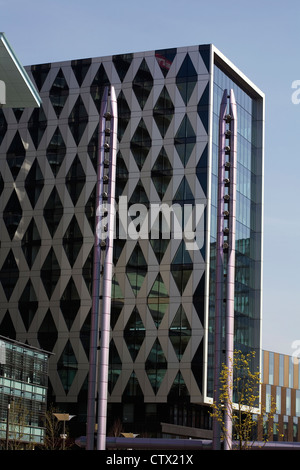 Edificio per uffici BBC Media City North Bay Salford Quays Salford Greater Manchester Inghilterra England Foto Stock