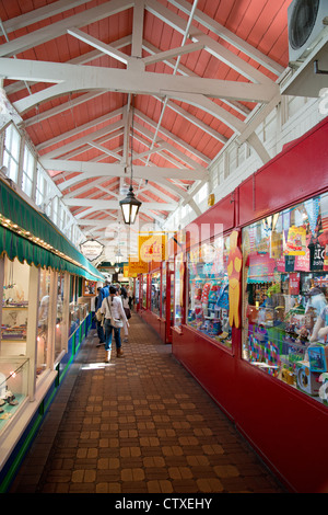 Il XVIII secolo Oxford Mercato Coperto, High Street, Oxford, Oxfordshire, England, Regno Unito Foto Stock