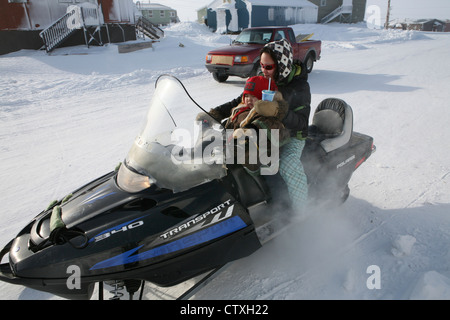 Scooter neve al polo nord Foto Stock