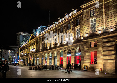 "Aubette' edificio "Place Kléber' square, Strasburgo, Alsazia, Francia Foto Stock