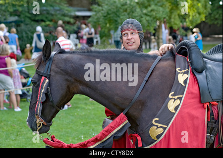 Cavaliere a Gotland festival medievale Foto Stock