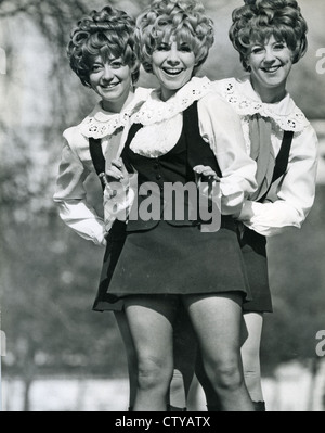 Le bambole di carta UK pop trio nel marzo 1968. Vedere la descrizione per i nomi. Foto Tony Gale Foto Stock